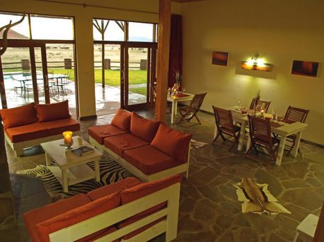 Inmitten der Wüste liegen kleine Oasen der Gastlichkeit.