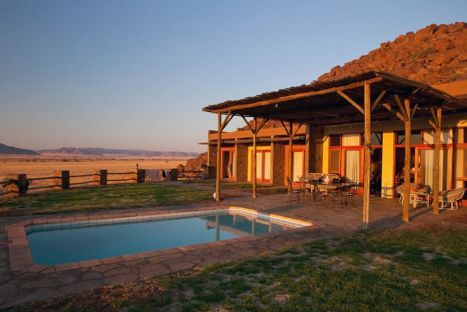 Flora & Fauna dieser atemberaubenden
Landschaft können Sie mit naturkundlichen Guides erkunden.