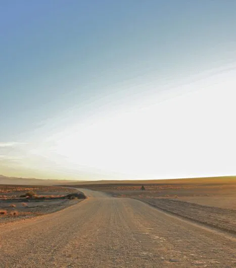 Ganz Namibia ist von solchen Schotterstraßen durchzogen, den typischen "Gravel Pads".