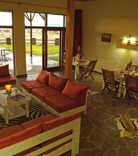 Inmitten der Wüste liegen kleine Oasen der Gastlichkeit.