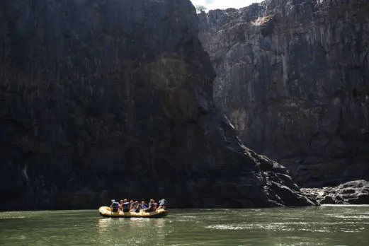 namibia-victoria-falls-white-water-rafting