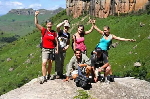 Geschafft! Nach etlichen Fußkilometern haben Sie Südafrika auf besondere Weise erlebt: hautnah & unvergeßlich! suedafrika-drakensberge-wanderung