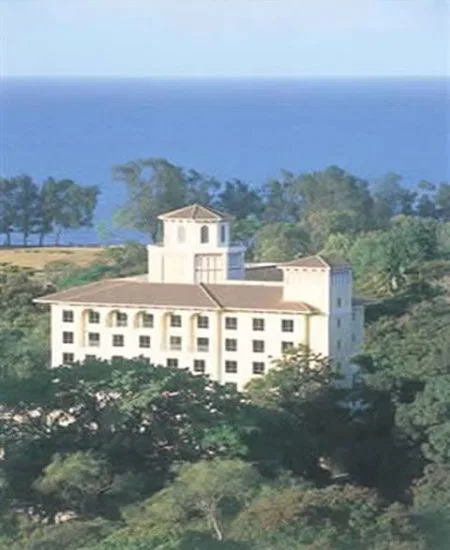 Nach langer Anreise Ihr Quartier für die erste Nacht unweit des Meeres.