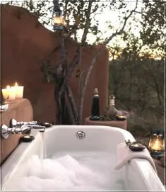 ...oder einem romantischem Bad unter freiem Himmel?
