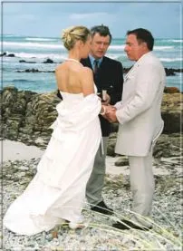 Trauung am wild-romantischen Strand