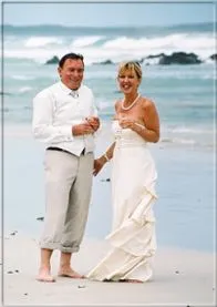 Barfuß am Strand - auf Ihr Wohl!