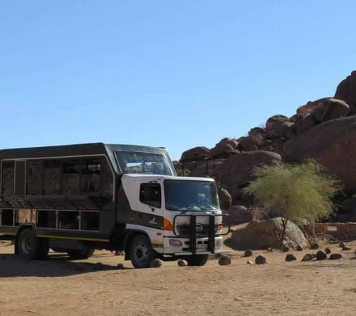 Euer "fahrendes Heim", das bestens für Bedürfnisse & Notwendigkeiten während einer "echten" Campingtour ausgestattet ist.